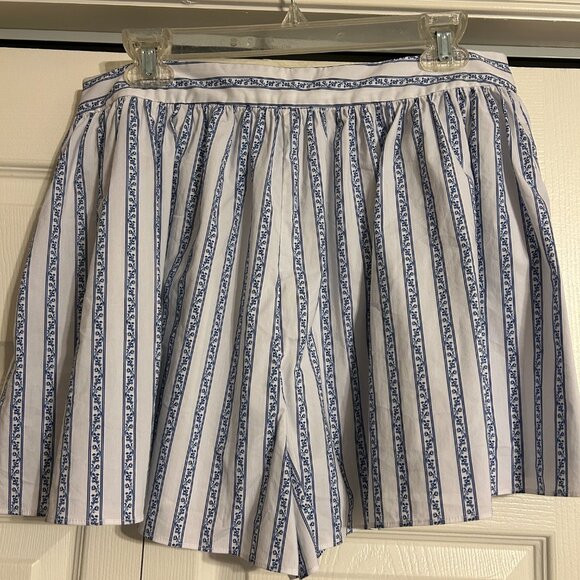NWT CAROLINE CONSTAS Sz L White/Blue Teagen Floral Shorts - Picture 4 of 8